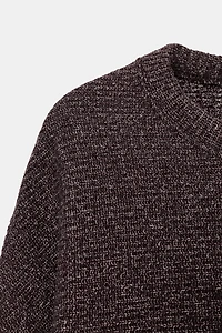 SOFT LONG SLEEVE SWEATSHIRT