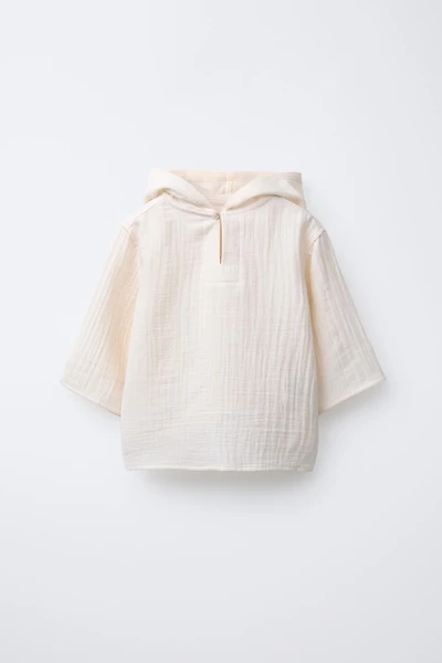 TEXTURED HOODED SHIRT