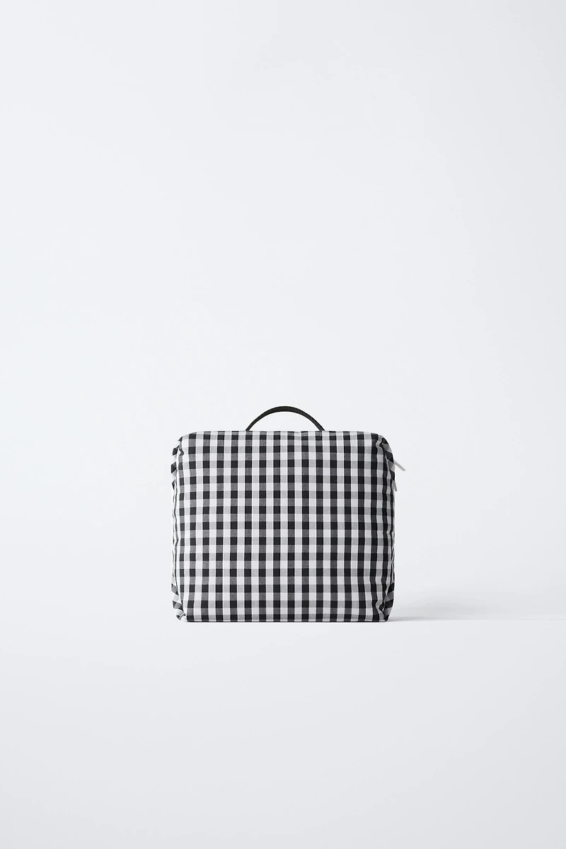 TROUSSE À CARREAUX