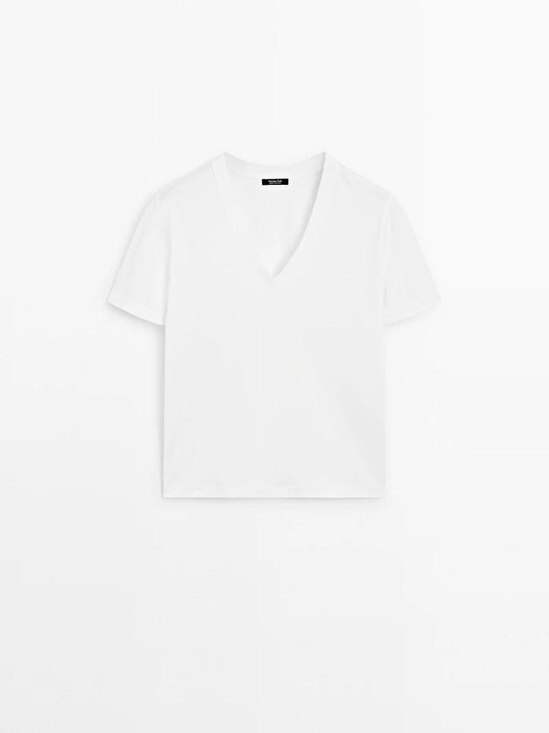 100% cotton interlock V-neck T-shirt