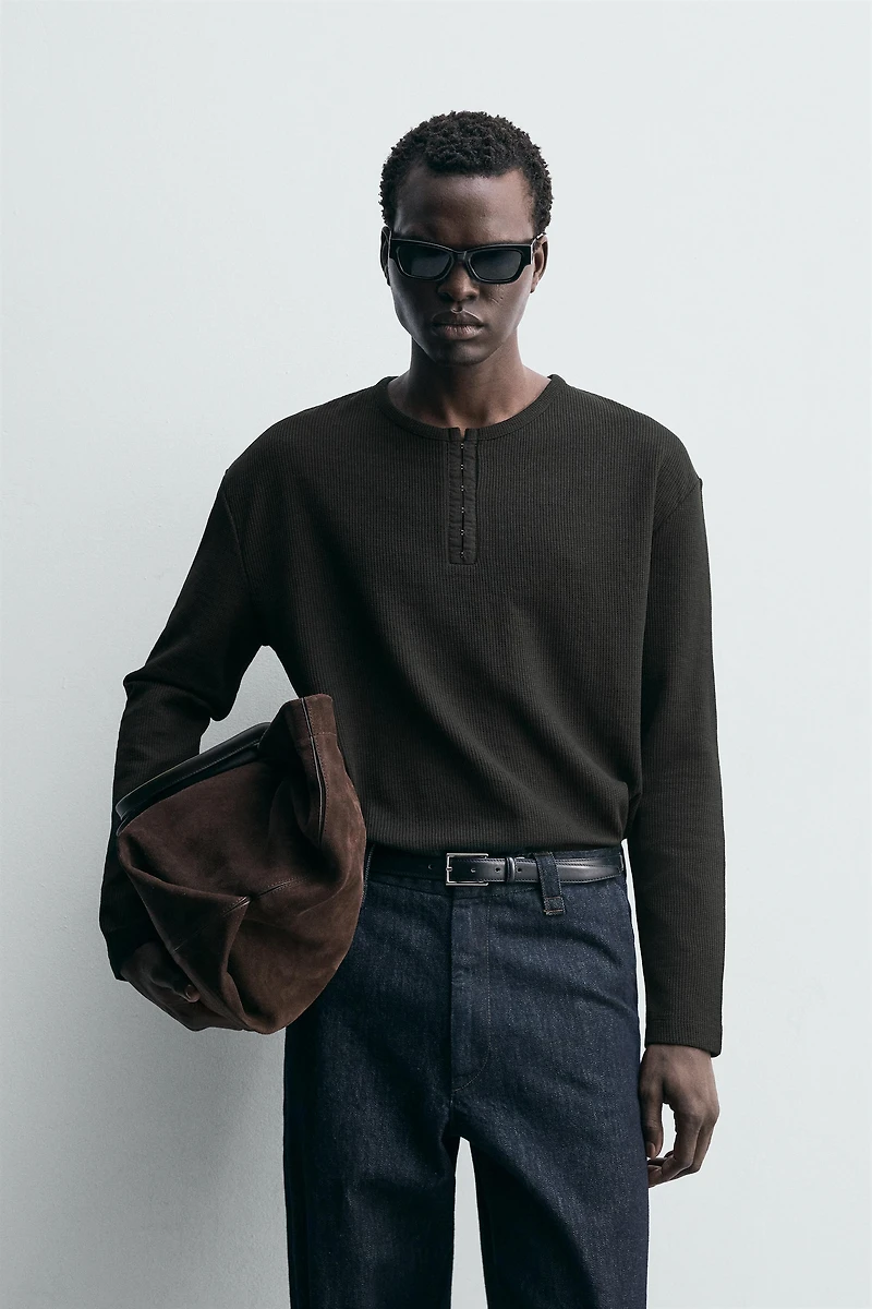 RIBBED HENLEY T-SHIRT