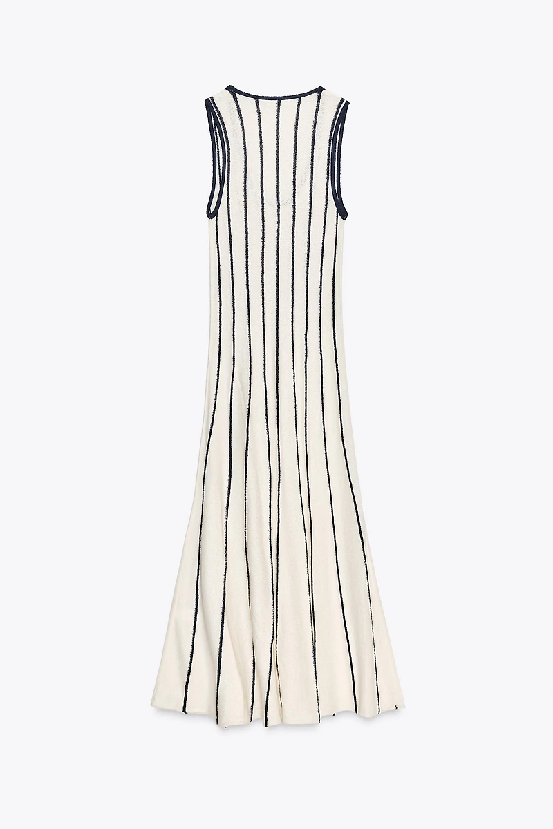 ROBE EN MAILLE COUPÉE MIDI