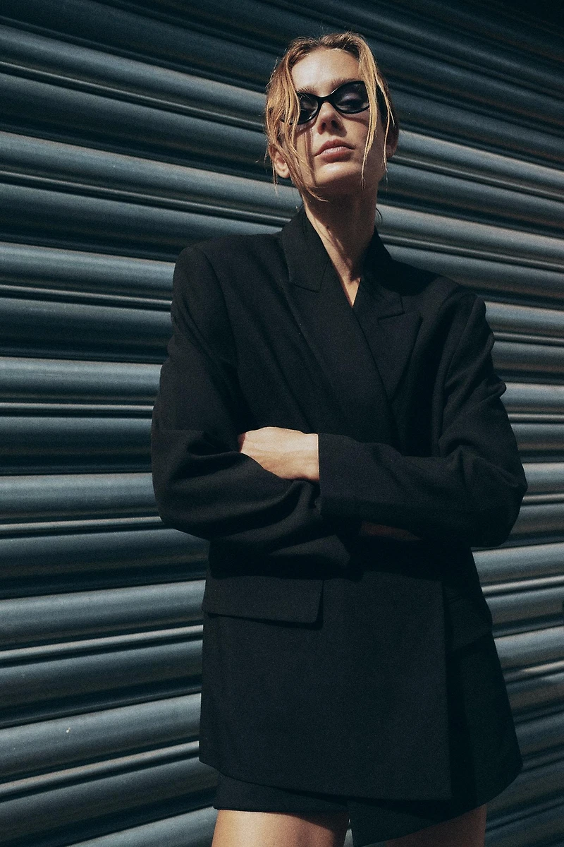 OVERSIZED DOUBLE BREASTED PINSTRIPE BLAZER