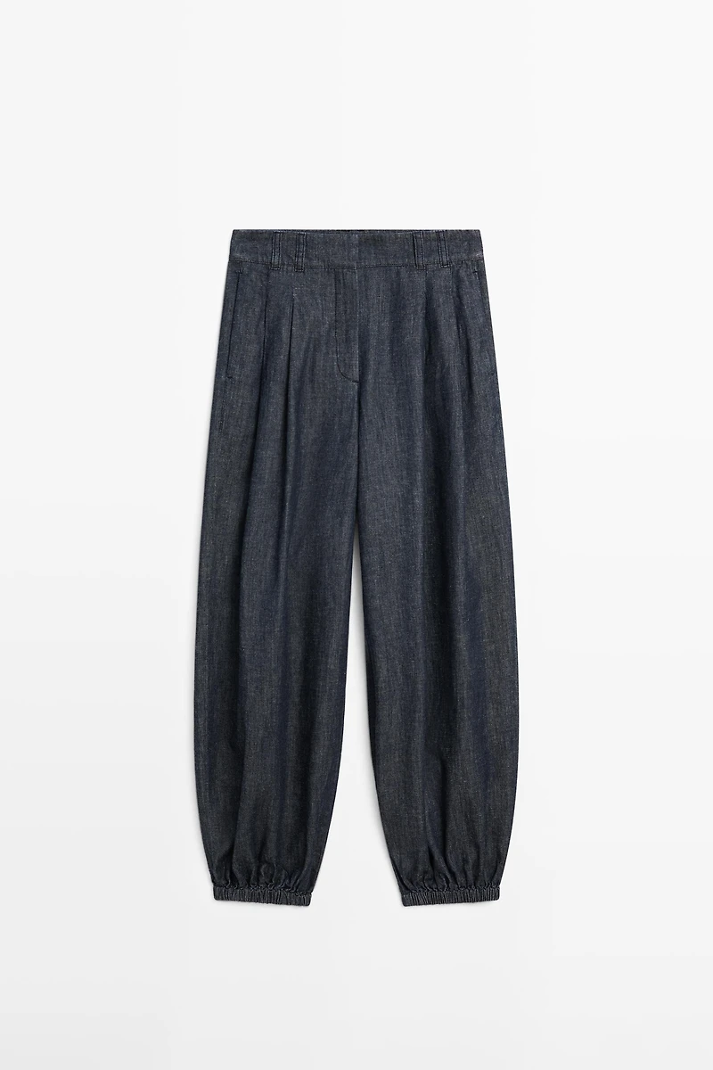 Balloon fit denim