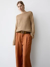 Flowing trousers with tie detail