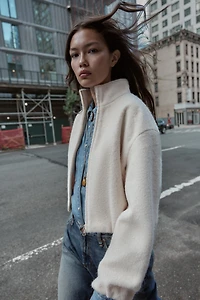 HIGH COLLAR BOUCLÉ JACKET