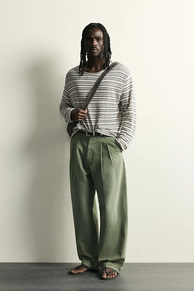 PANTALON CHINO BAGGY À PLIS