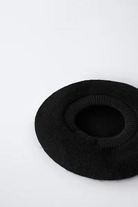 100% WOOL BERET