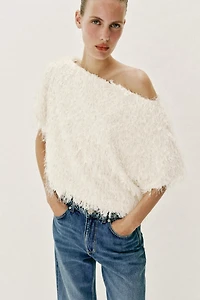 FRINGED KNIT TOP