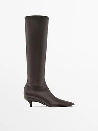 Stretch heeled boots