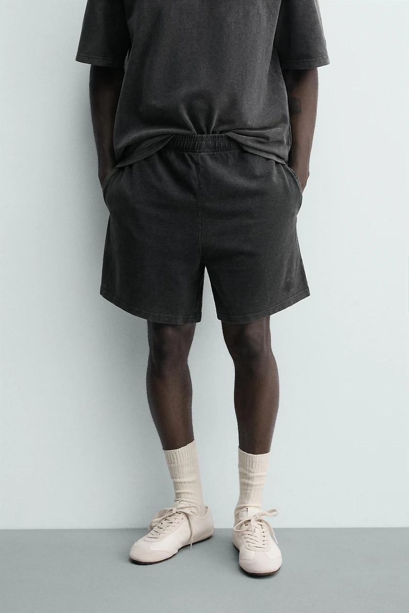 WASHED WAFFLE TEXTURE SHORTS