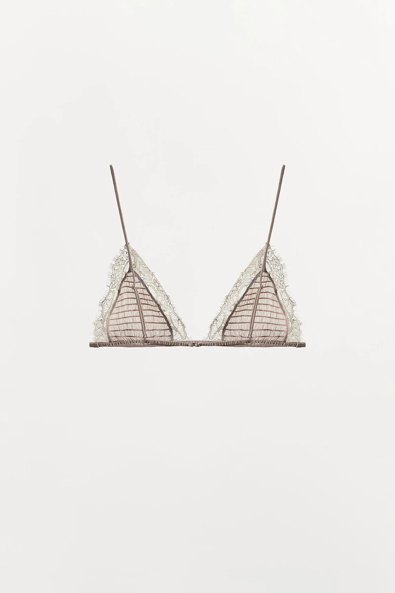 TEXTURED LACE TRIANGLE BRALETTE