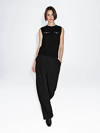 Sleeveless top with pocket details