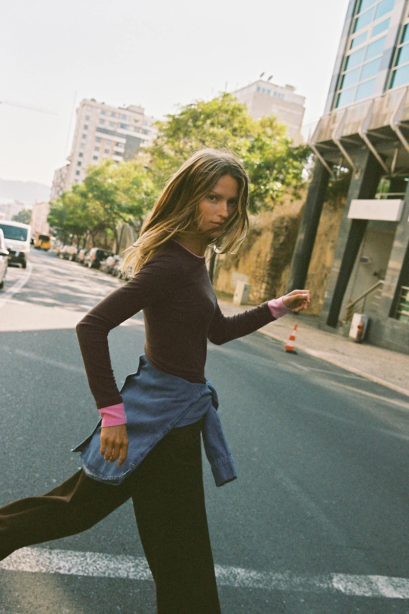 DOUBLE CONTRAST T-SHIRT