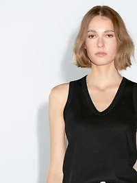 Mercerised cotton V-neck T-shirt