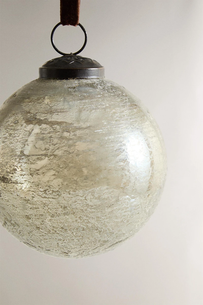 CHRISTMAS TREE CRACKLED BALL ORNAMENT