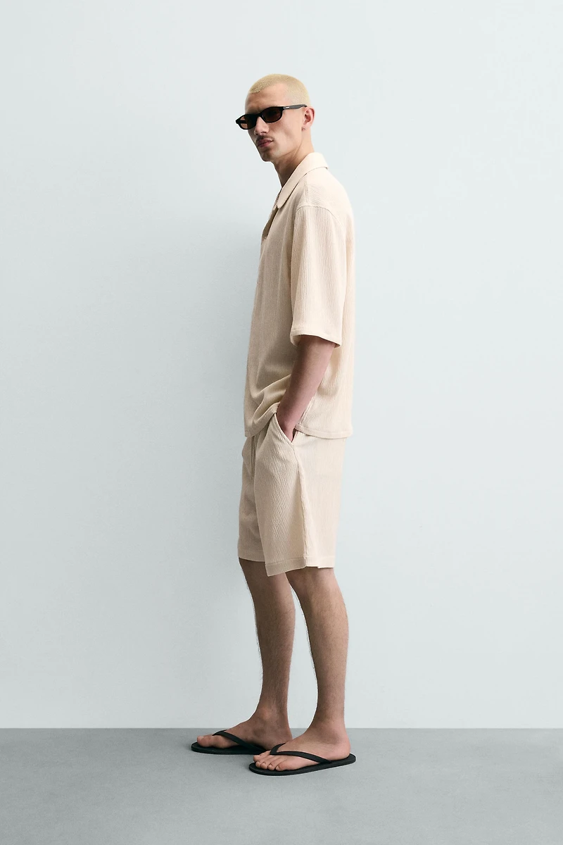 RELAXED FIT EMBOSSED SHORTS