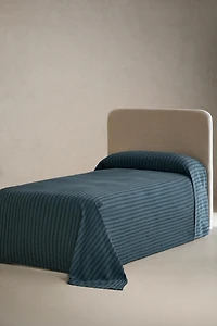 KIDS' TEXTURED STRIPED BEDSPREAD