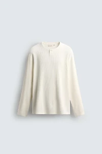 WAFFLE KNIT HENLEY SHIRT