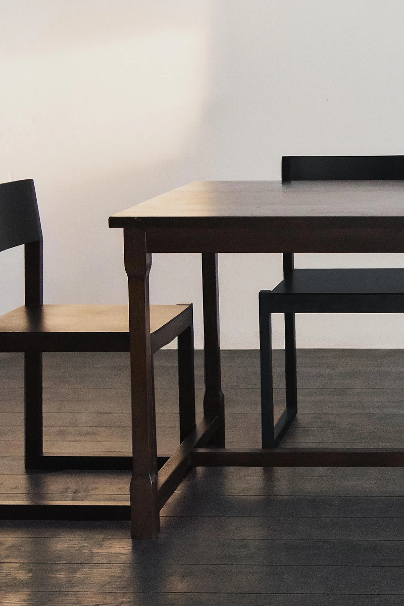 MANGO WOOD TABLE