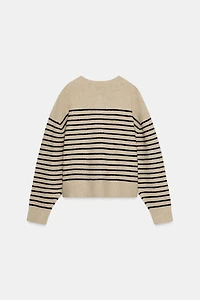 PULL EN MAILLE À RAYURES