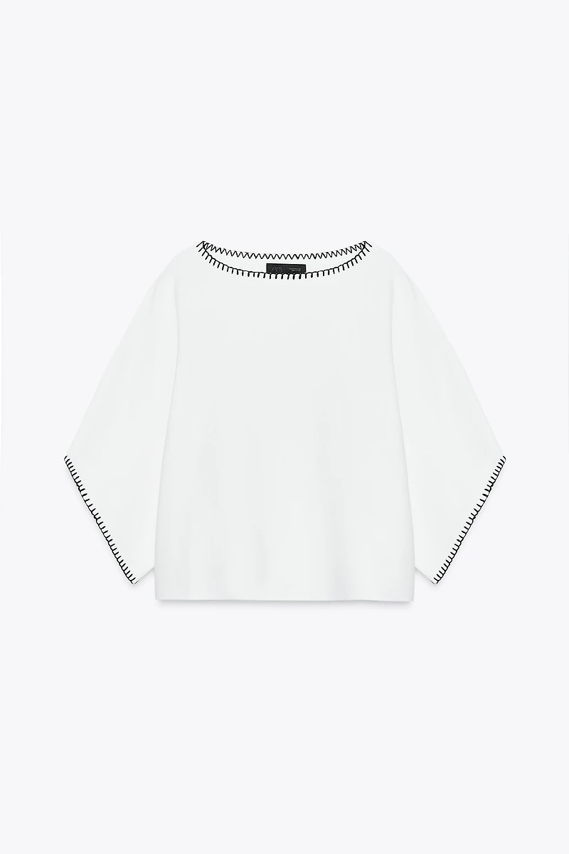 TOP EN MAILLE BRODERIES CONTRASTE