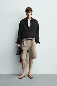 FLOWY PLEATED SHORTS