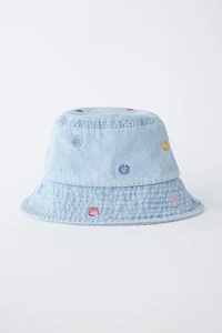 EMBROIDERED FLORAL DENIM BUCKET HAT