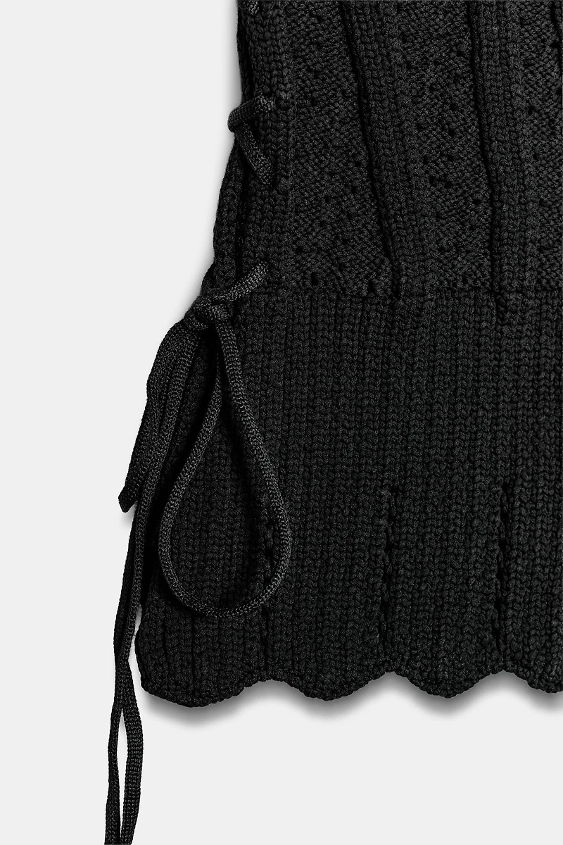 TOP STYLE CORSET EN MAILLE À CORDONS