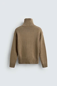 STRUCTURED KNIT CARDIGAN