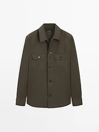 Total look linen overshirt with pockets