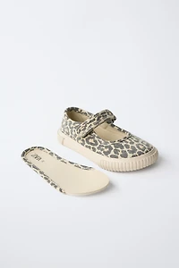 ANIMAL PRINT BAREFOOT SNEAKERS
