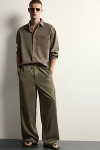 RELAXED FIT FLOWY PANTS
