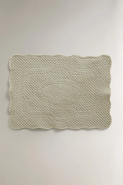 QUILTED PLACEMAT