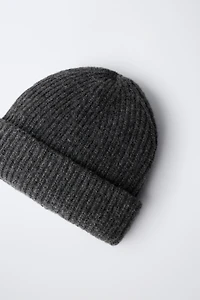 BONNET EN MAILLE BASIQUE