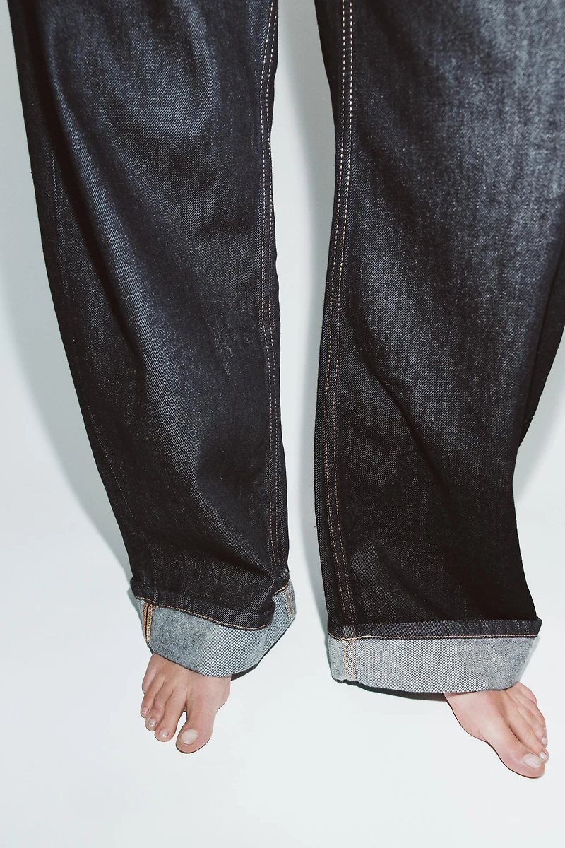 TRF MID-RISE BAGGY FOLDED JEANS