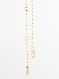 Necklace with translucent stone pendant