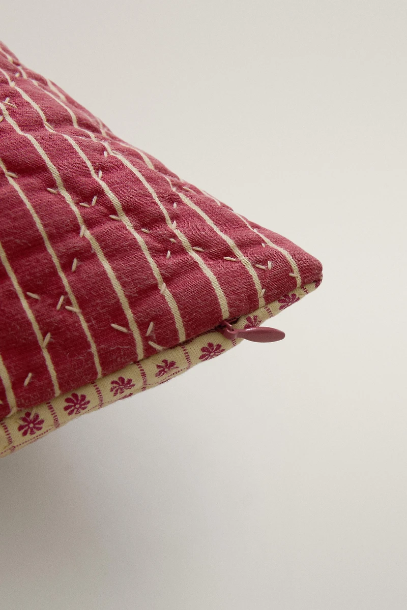 HOUSSE DE COUSSIN FLEURS ET RAYURES | KATHARINE POLE