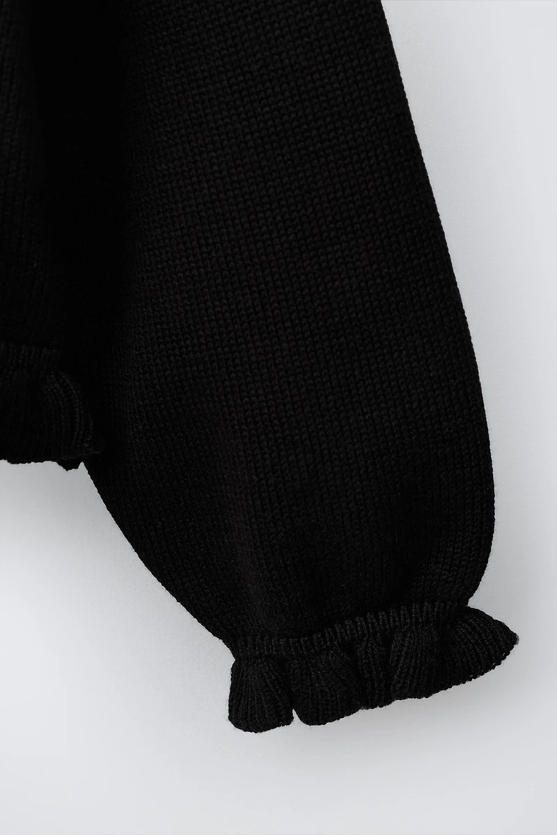 RUFFLED KNIT CARDIGAN