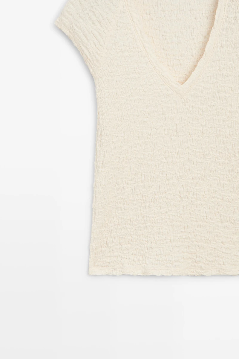 Textured V-neck T-shirt