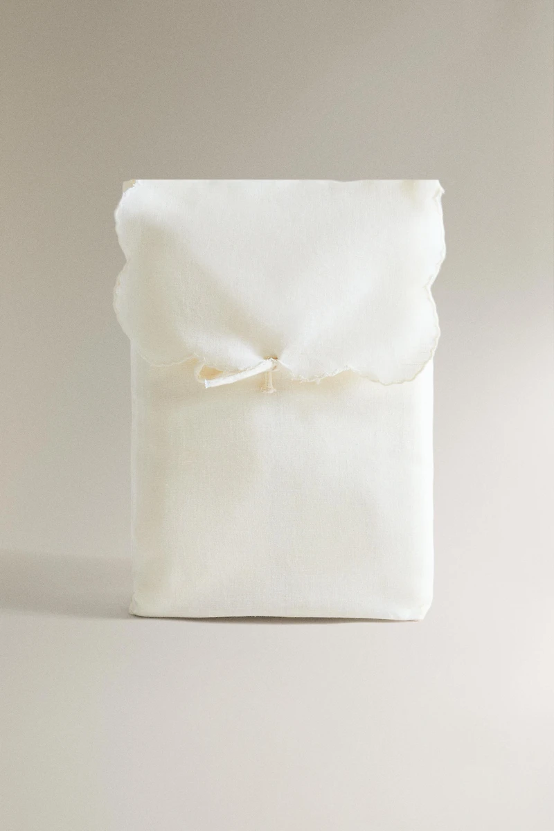 EMBROIDERED LINEN AND COTTON SHOWER CURTAIN