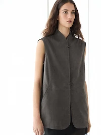 Veste sans manches en cuir à l'aspect velours
