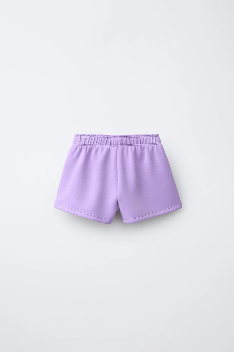 SHORT INSCRIPTION RELIEF SPORT