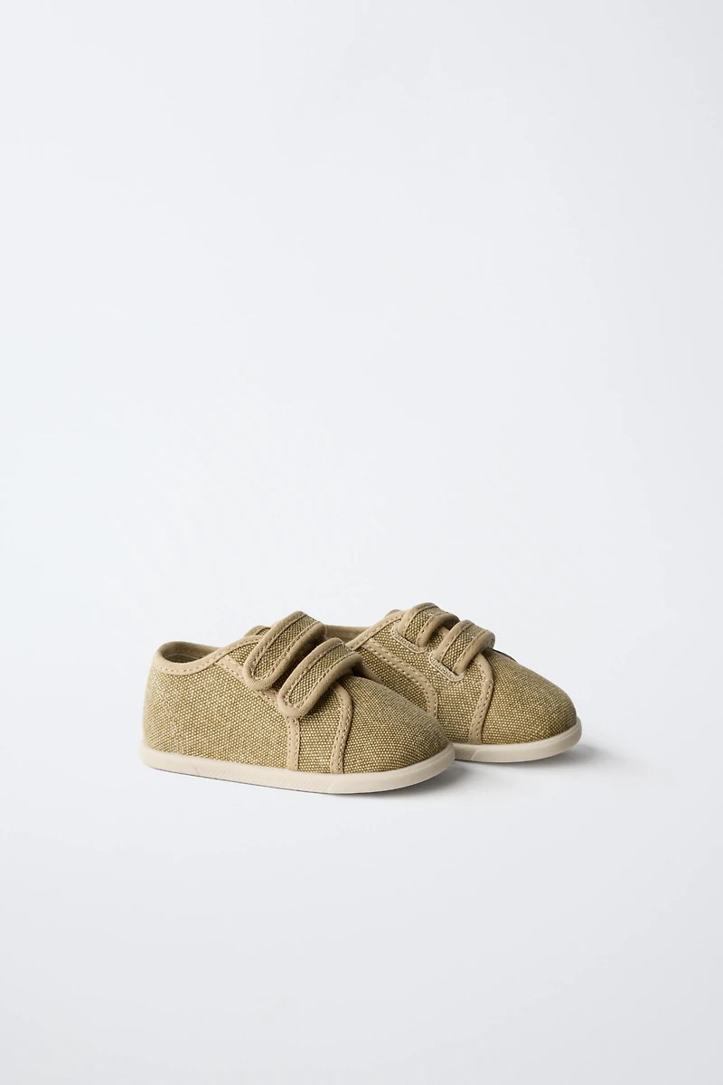 TEXTILE BAREFOOT SNEAKERS