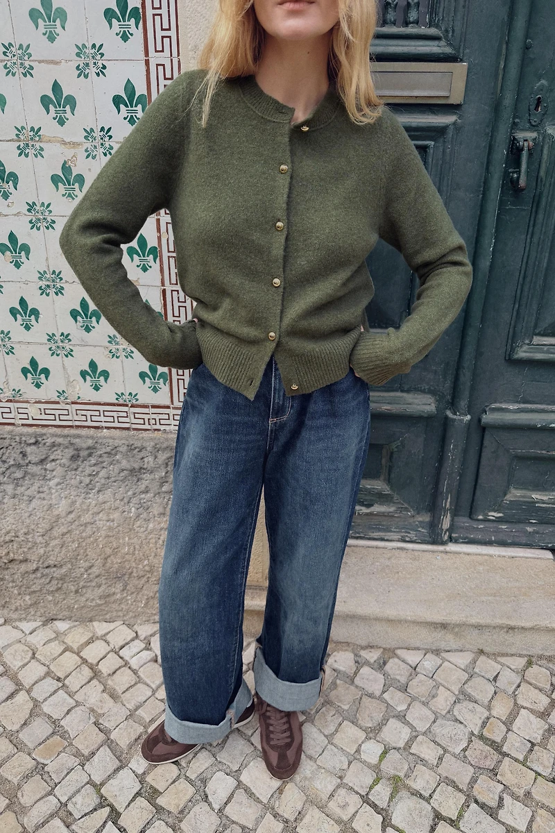 BALL BUTTON KNIT CARDIGAN