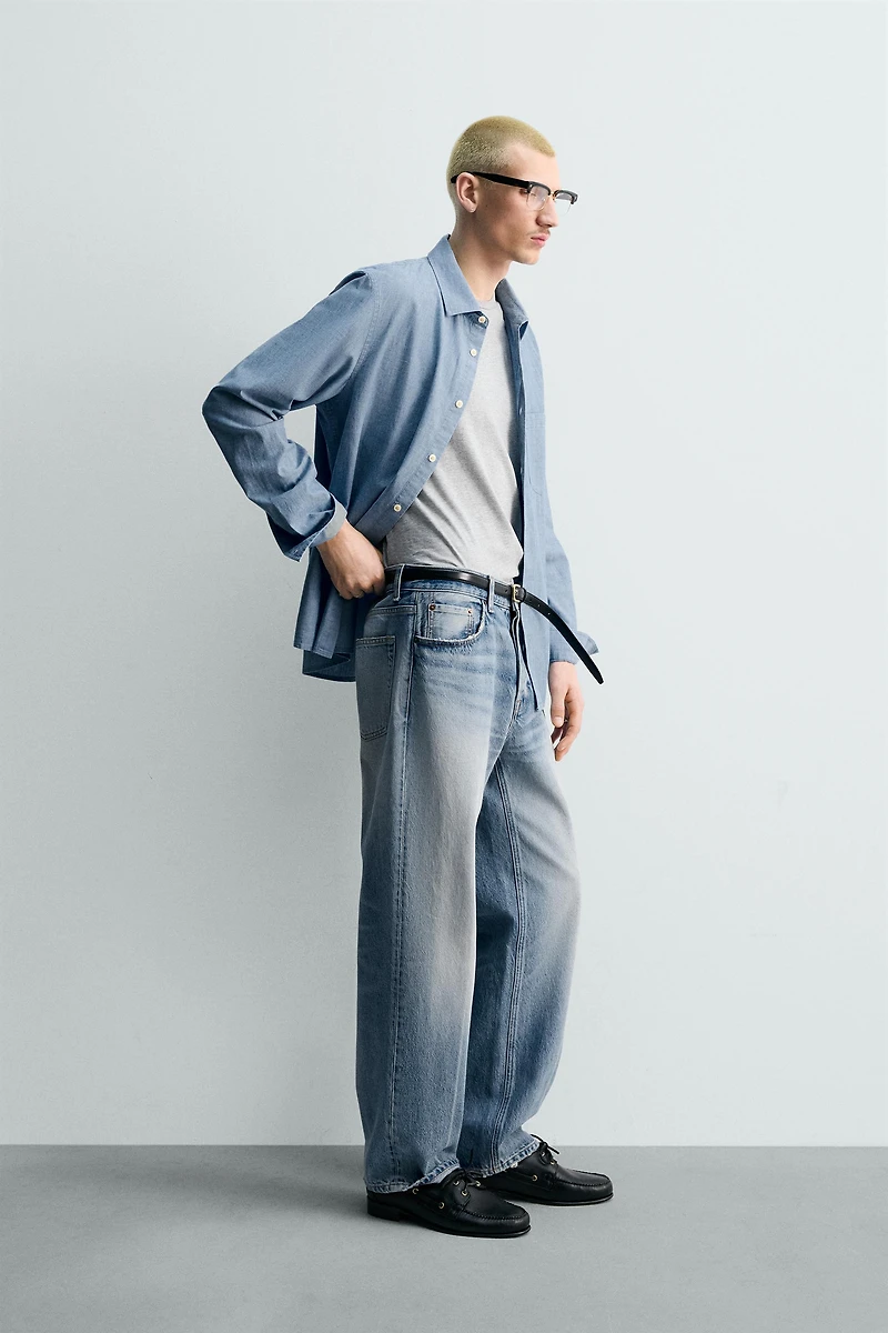 RELAXED FIT CHAMBRAY SHIRT
