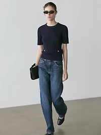 Short sleeve cable-knit sweater