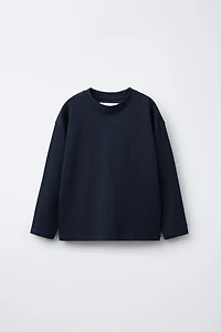 BASIC T-SHIRT