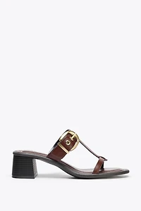 WIDE HEELED LEATHER SANDALS
