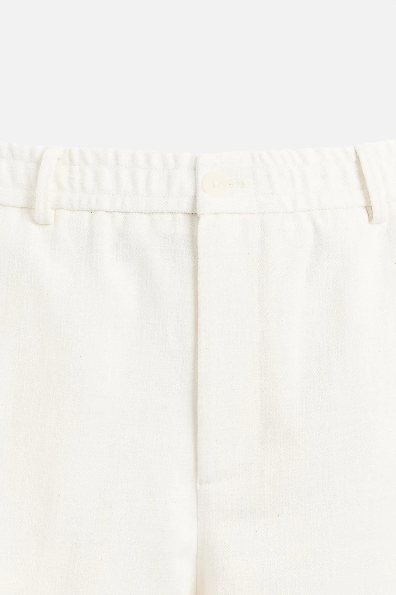TEXTURED REGULAR FIT PANTS